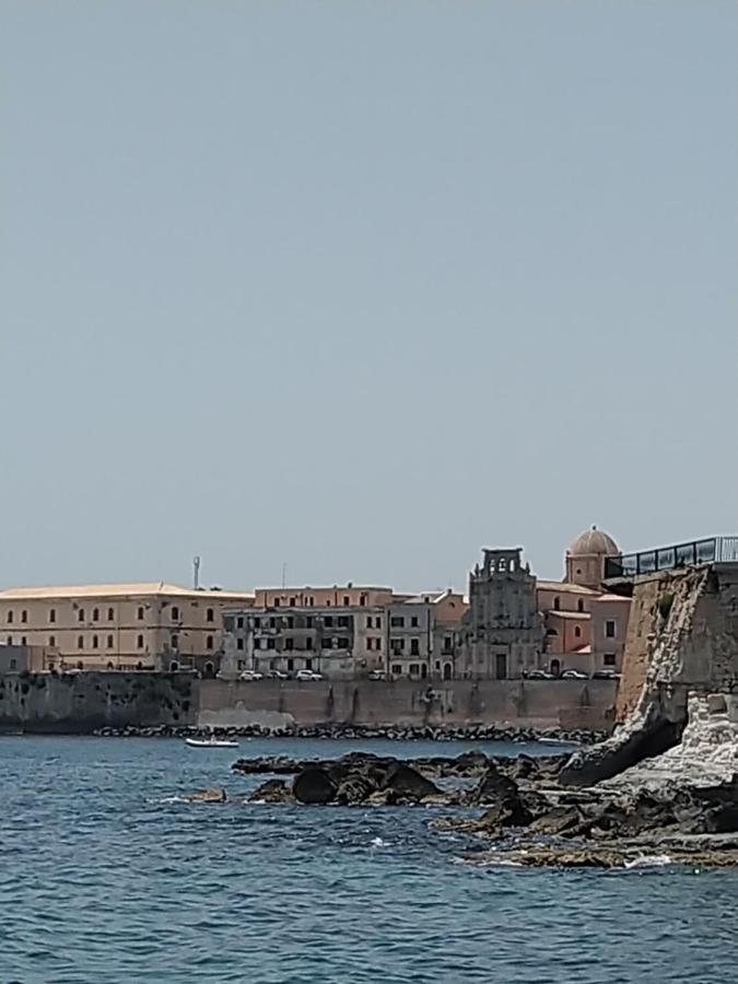 סירקוזה Appartamento Pelagos מראה חיצוני תמונה